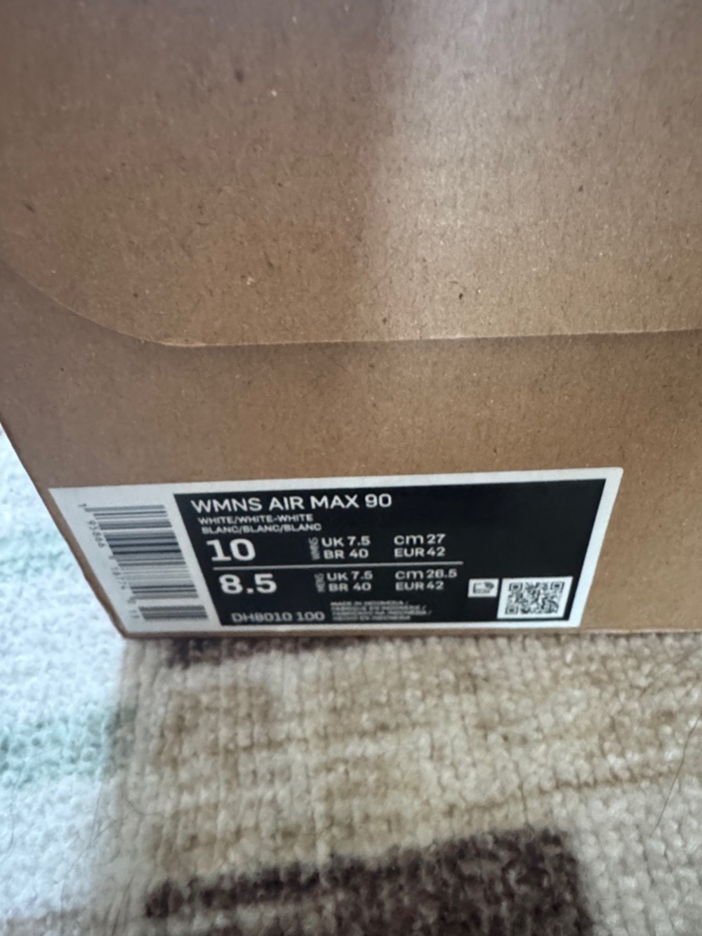 Nike Women’s Airmax 90 size 10 white - Picture 2 of 8